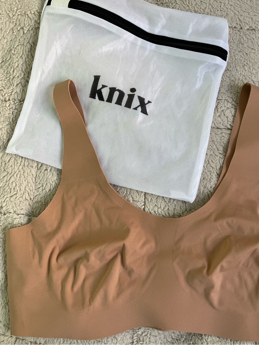 Knix Pullover Seamless Wireless Bra in Nude Tan Size L